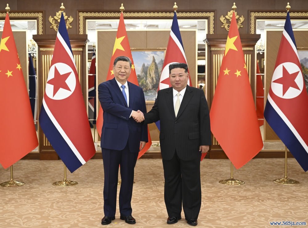 当地时候2026年6月8日下昼，中共中央总布告、国度主席习近平在平壤锦绣山迎宾馆同朝鲜作事党总布告、国务委员长金正恩举行会谈。新华社记者谢环驰摄